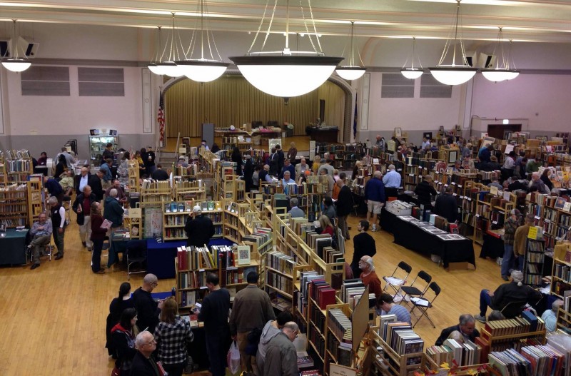 Chicago Book & Paper Fair Midwest Antiquarian Booksellers Association