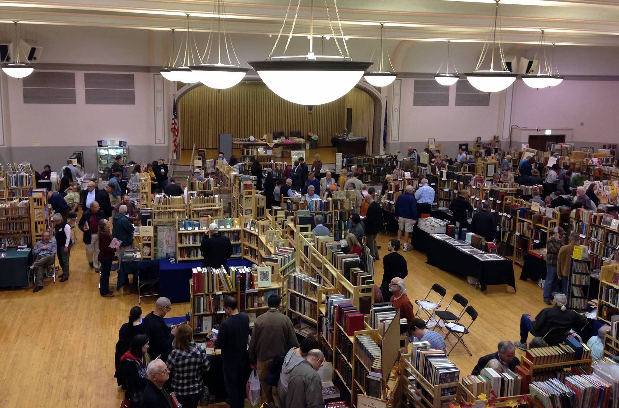 Chicago Book & Paper Fair Midwest Antiquarian Booksellers Association